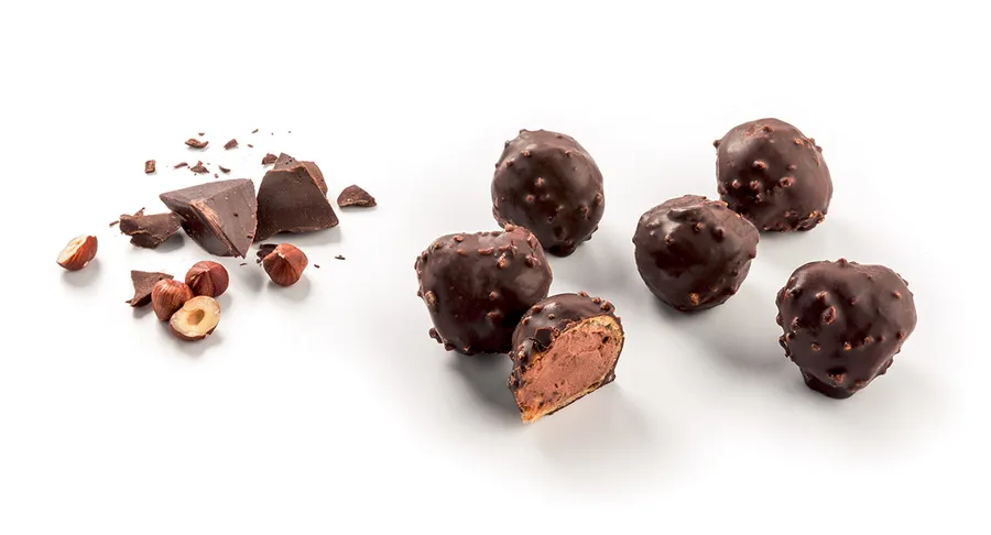 Profiteroles de Chocolate y Praliné