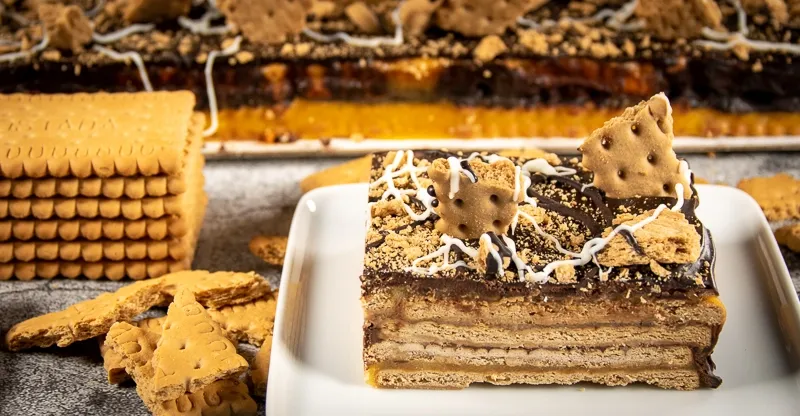 PLANXA PASTÍS DE L'ÀVIA XOCOLATA I CREMA